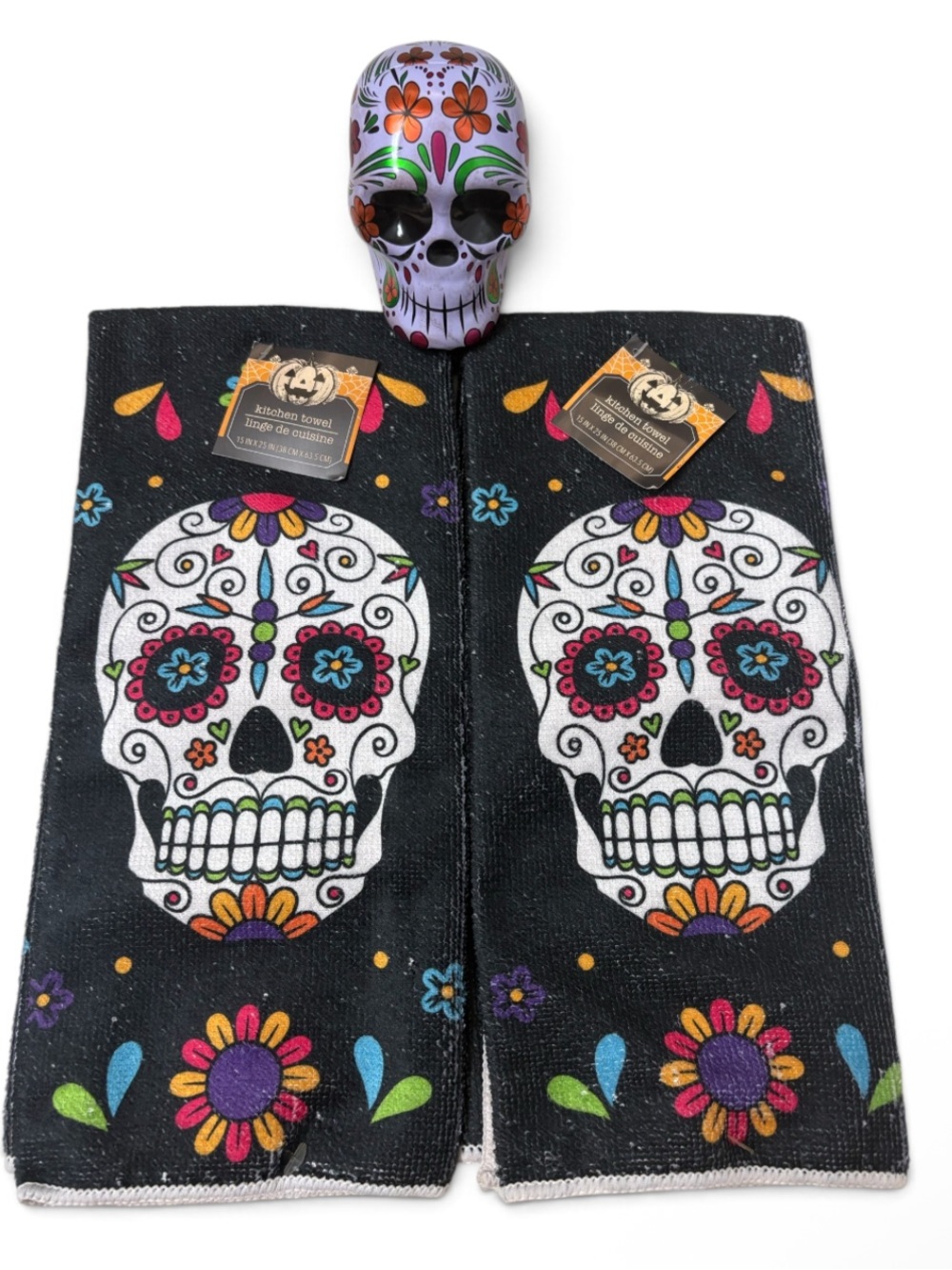 3-Piece Day of the Dead Sugar Skull Home Decor Bundle Towels & Metal Skull